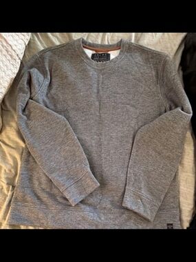 Jachs Men’s Heather Gray Crewneck Sweater